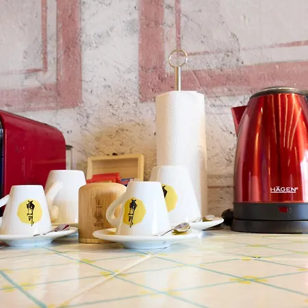 Red Moon-emme Loft Апартаменты *